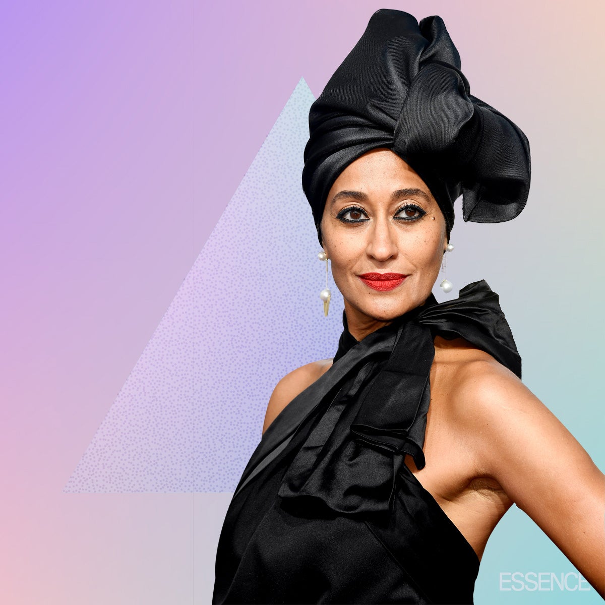 Tracee Ellis Ross Even Dressed Her Hair In Black For The 2018 Golden Globes 
